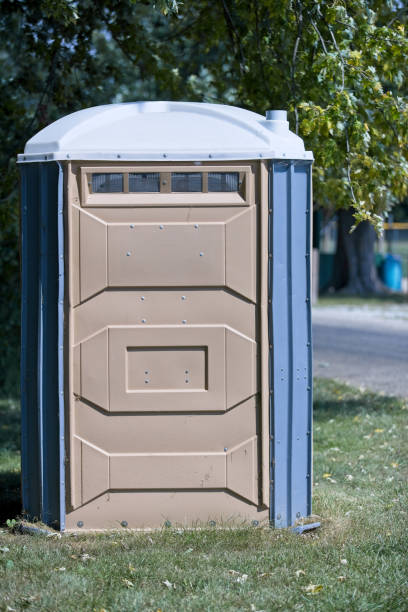 Best Porta potty delivery and setup  in East Patchogue, NY